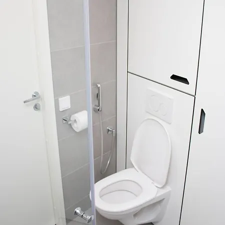2 * Lahti